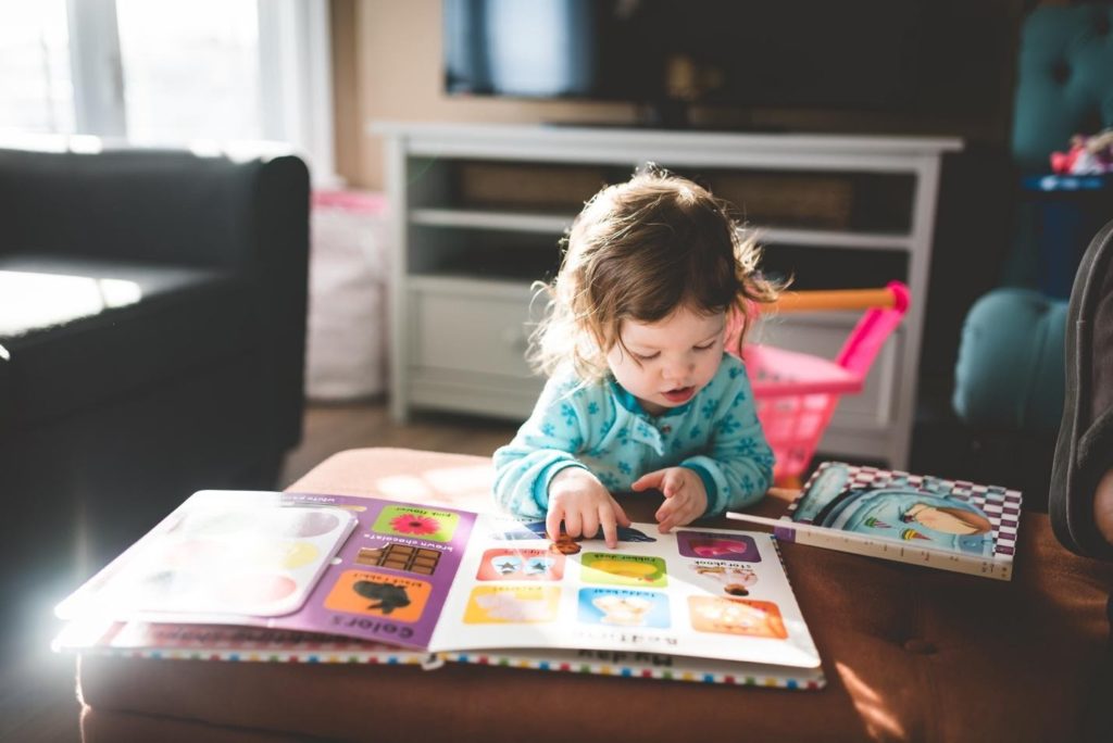 how do decodable readers work? what are decodable books